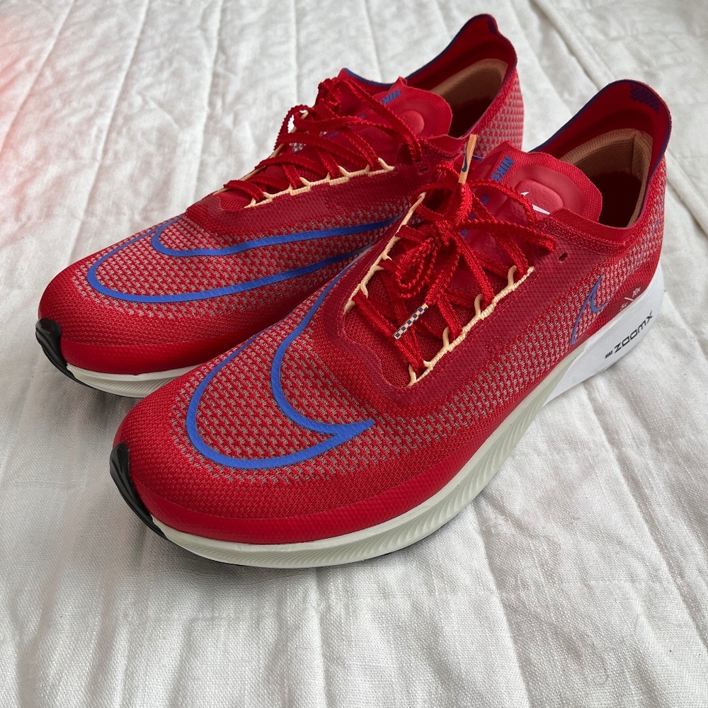 Nike Streakfly Men's Running Shoes Size 13 NWOT - Red - Hard to find Color